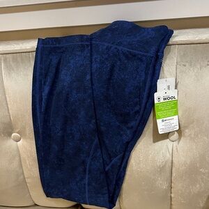 Women Blue Black print Performance Sydney leggings Bottoms - Wool Blend